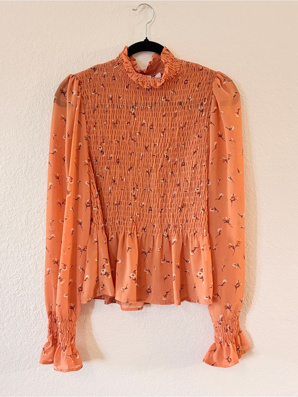 Sweet Rain woman’s Smocked High-Neck Orange Floral Peplum Blouse M contemporary